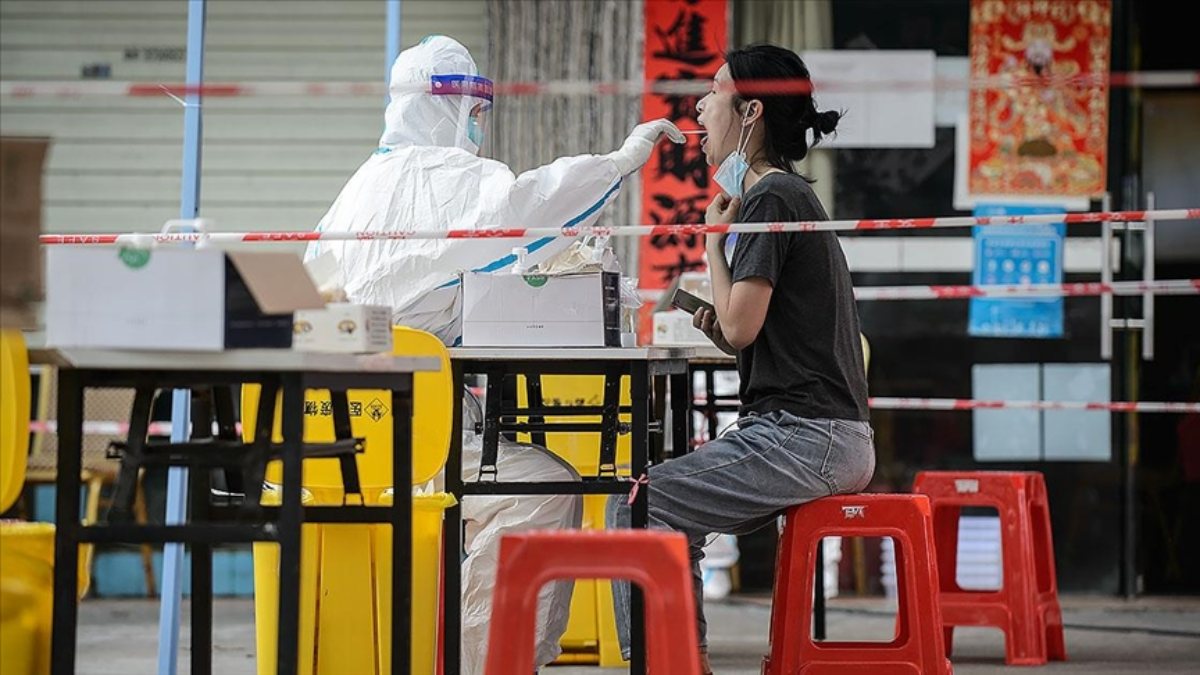 Çin'de 1789, Hong Kong'da 284 koronavirüs vakası tespit edildi