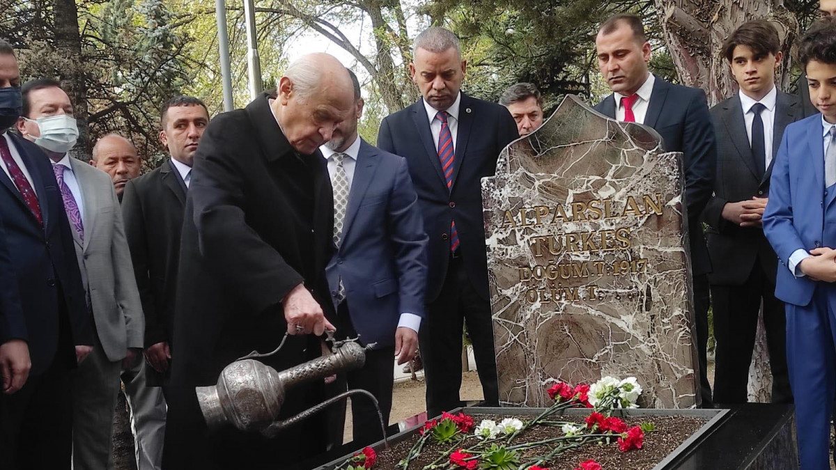 Devlet Bahçeli: İnşallah iki bayram arasında Türkiye, terör belasından kurtulur