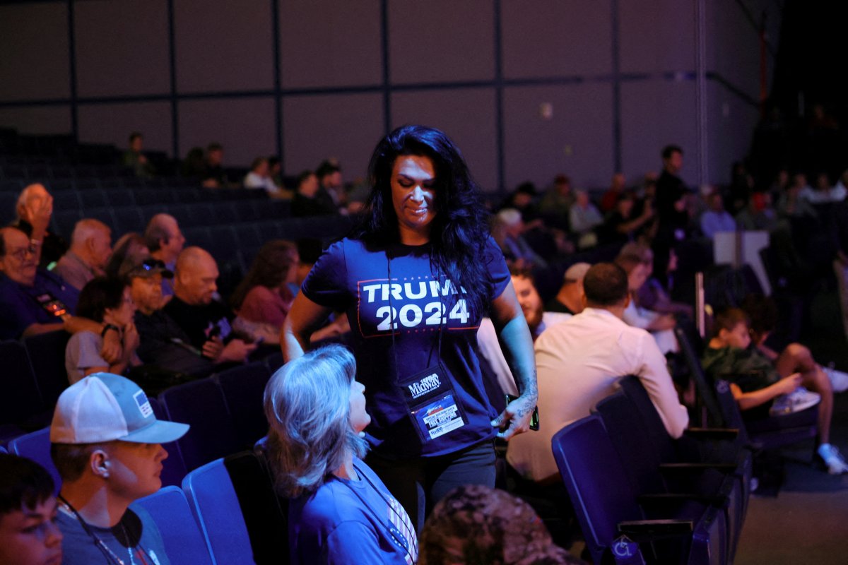 Donald Trump'tan daha fazla silahlanma çağrısı