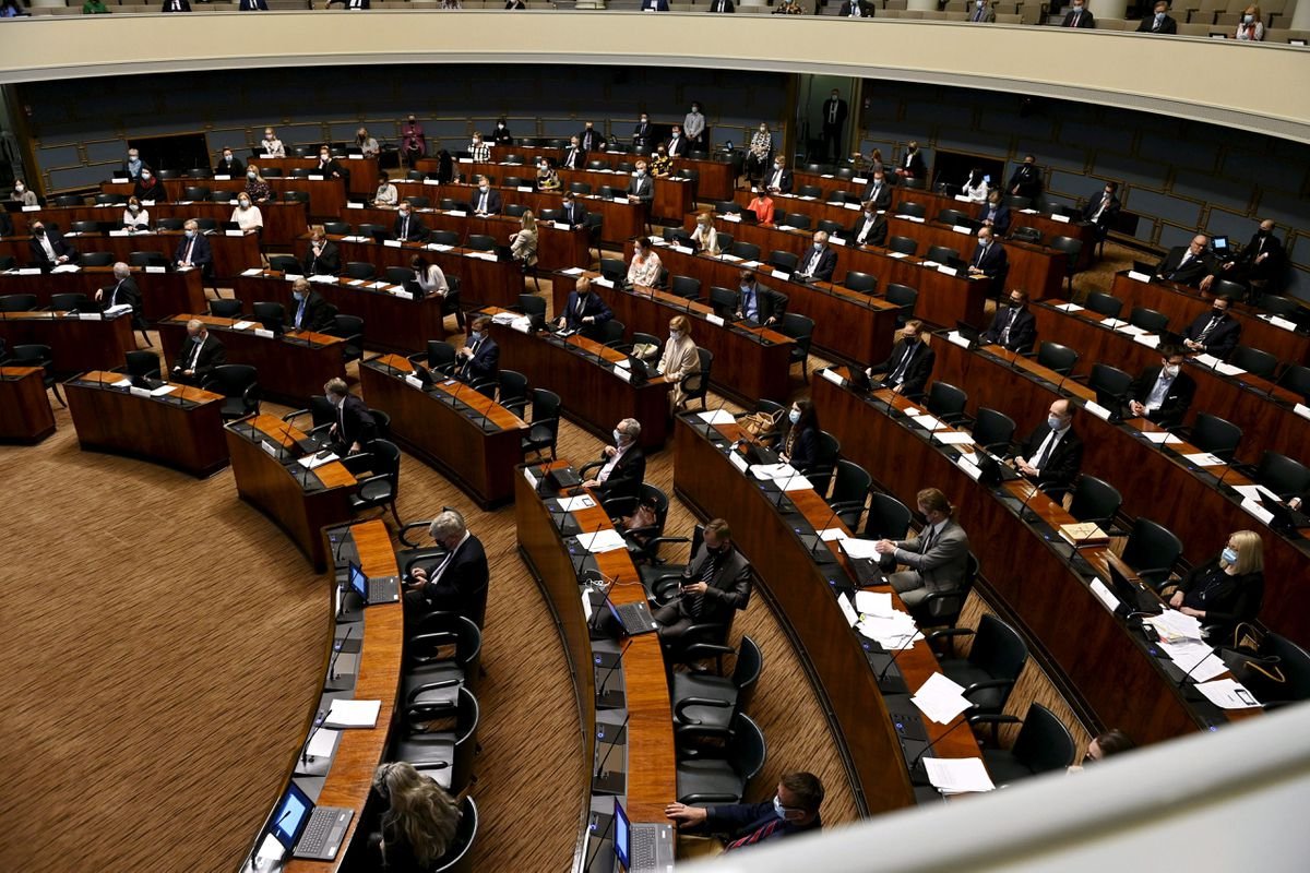 Finlandiya'da vekillerin çoğunluğu NATO'ya 'evet' dedi