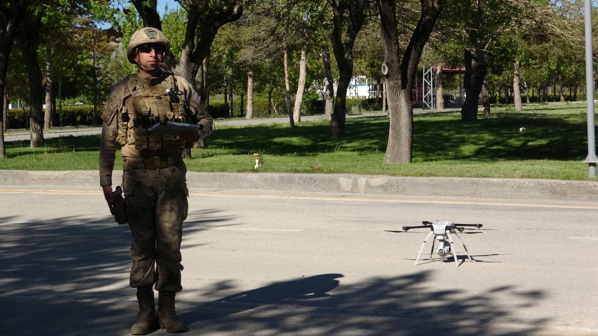 Güvenlik güçleri düzensiz göçe izin vermiyor