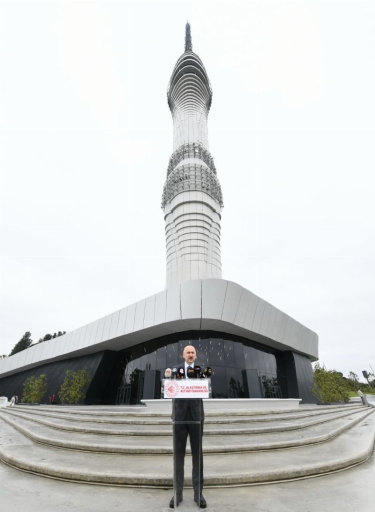 İstanbul Çamlıca Kulesi turistik mekanların gözdesi oldu