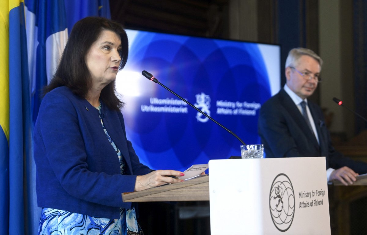 İsveç, NATO'ya üyelik başvurusunu pazartesi açıklayacak iddiası