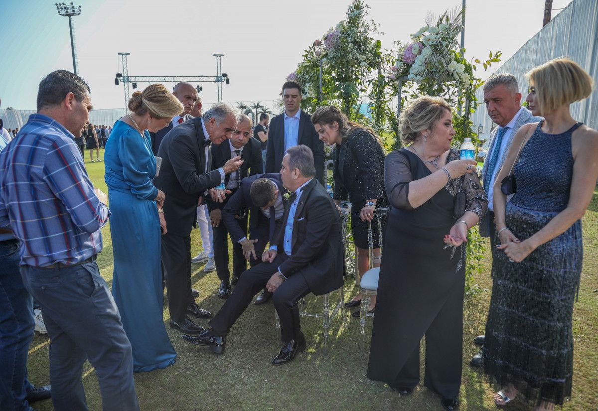 Kemal Kılıçdaroğlu'nun Muhittin Böcek'in oğlunun nikah şahidi oldu