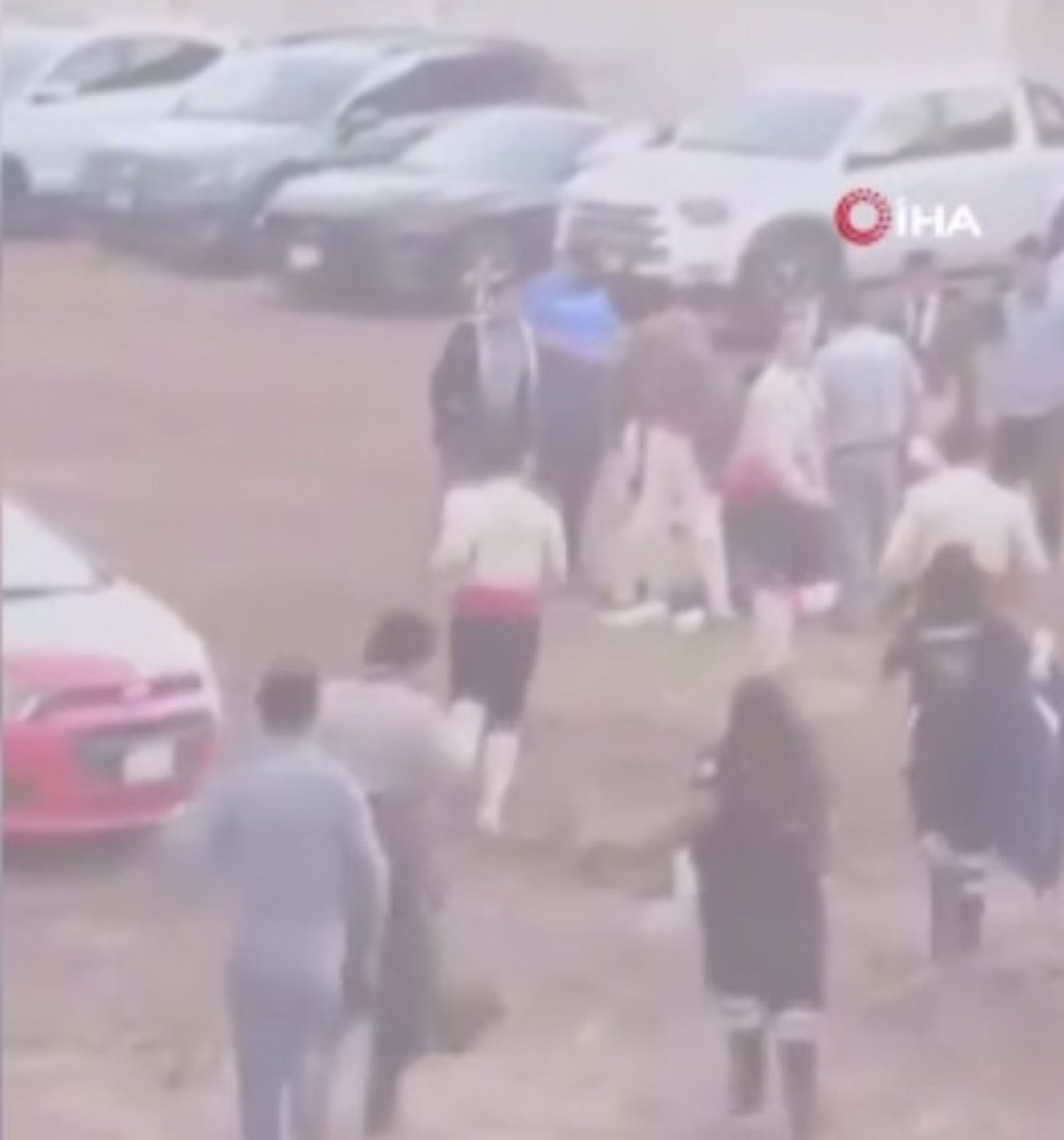 Meksika'da kaçan boğa çevredekilere saldırdı