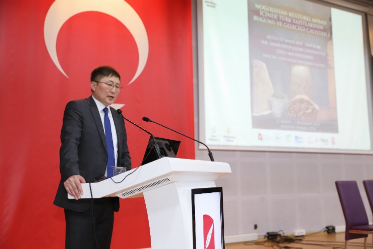 Moğolistan’daki "Türk Yazıtları Çalıştayı" İKÇÜ’de yapıldı
