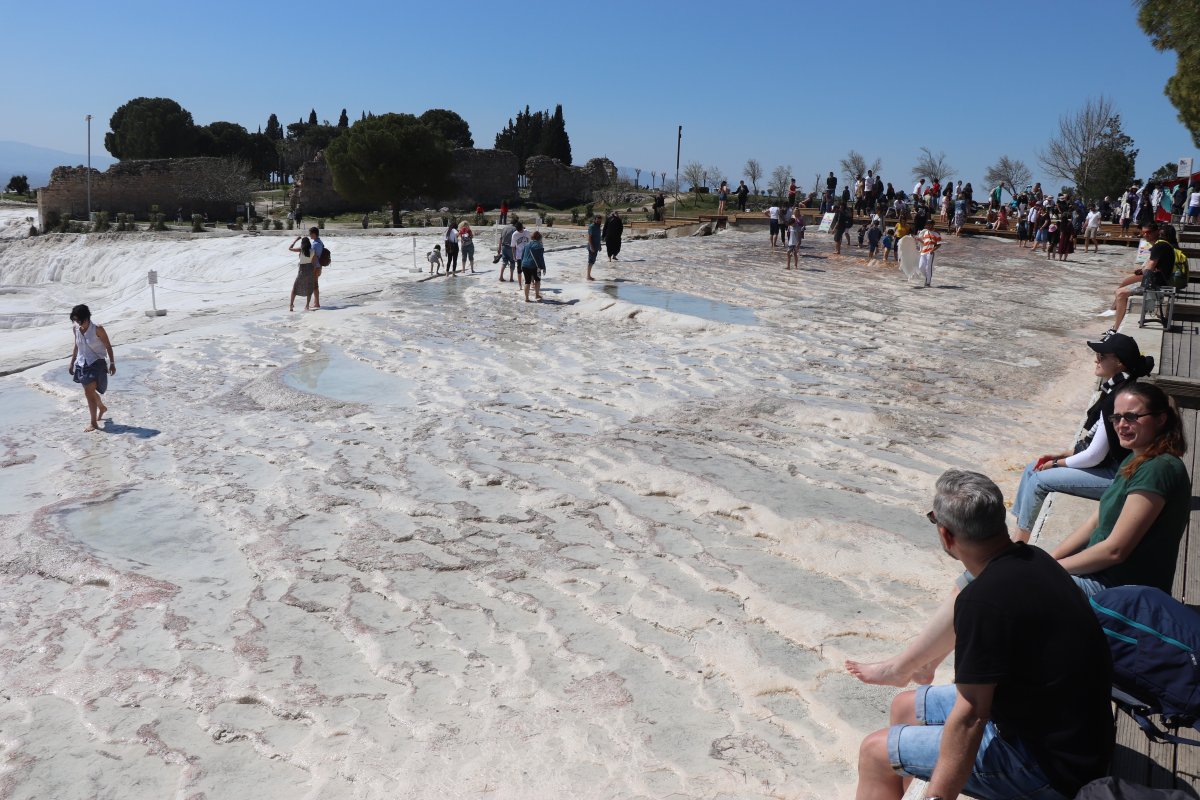 Pamukkale'de hedef 2 milyon turist