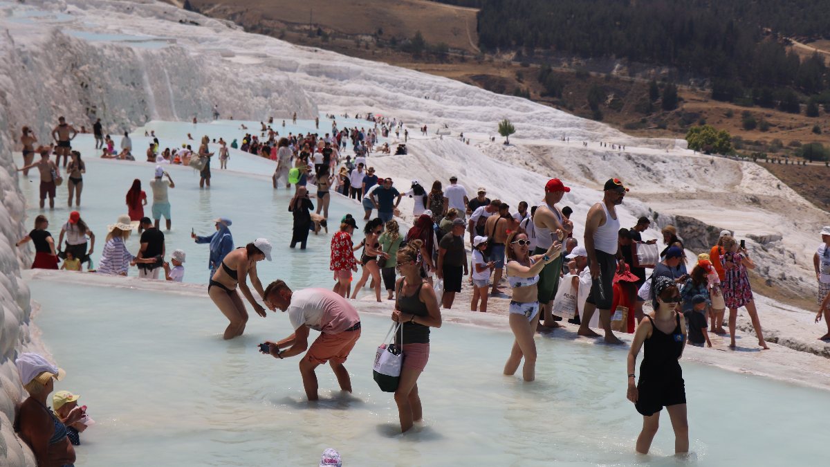 Pamukkale&#039;de hedef 2 milyon turist