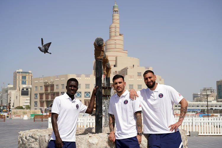 Paris Saint-Germain takımı Katar'da ağırlandı