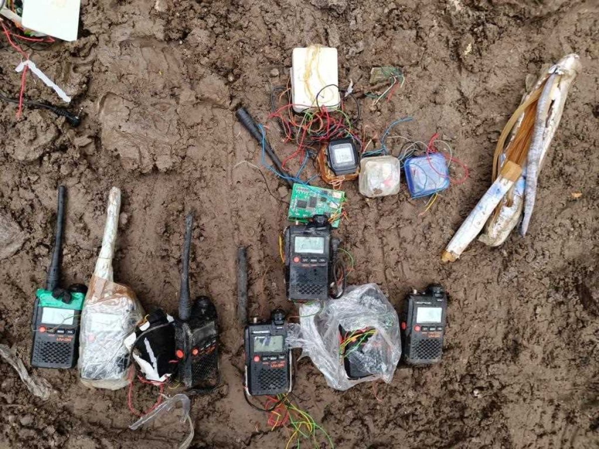 Pençe-Kilit bölgesinde PKK mühimmatları ele geçirildi