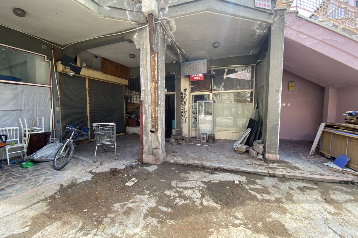 Sivas'ta iş hanı, esnafın korkulu rüyası farelerden temizlendi