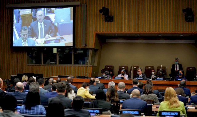 Çavuşoğlu'ndan Afganistan açıklaması: Ekonomik çöküş ve terörizm yeni göç dalgası tetikleyecek