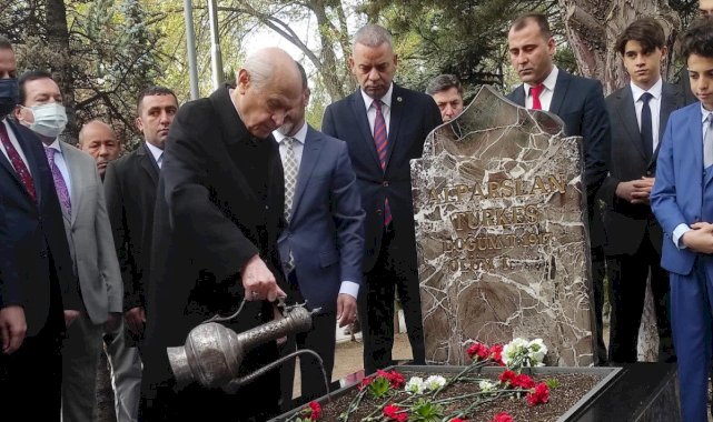 Devlet Bahçeli: İnşallah iki bayram arasında Türkiye, terör belasından kurtulur
