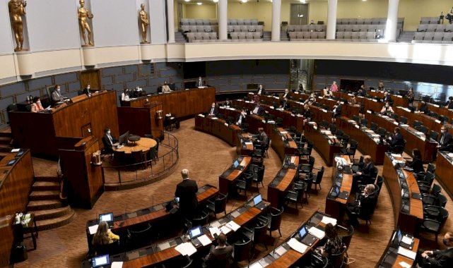 Finlandiya'da vekillerin çoğunluğu NATO'ya 'evet' dedi