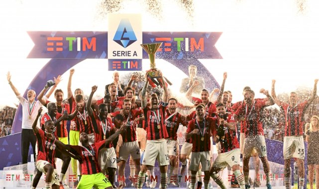 İtalya Serie A'da Milan, 11 yıl sonra şampiyon