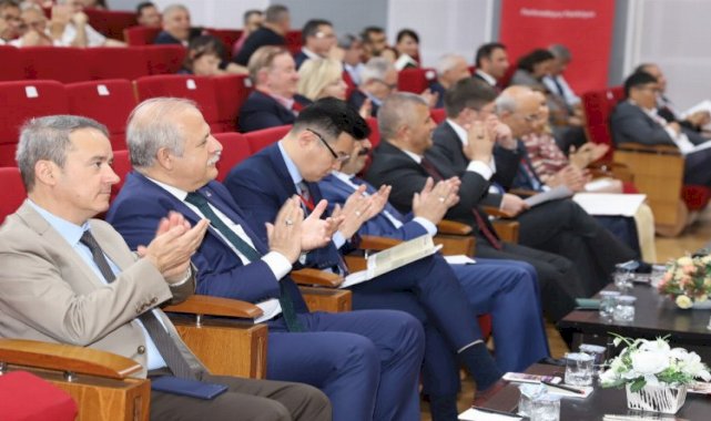 Moğolistan’daki "Türk Yazıtları Çalıştayı" İKÇÜ’de yapıldı