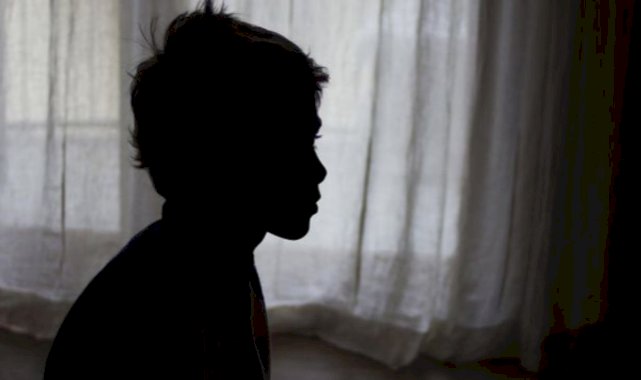 Sultanbeyli'de erkek çocuğunu istismar eden yönetici tutuklandı