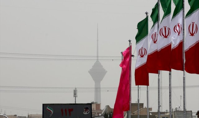 Tahran'da okullar, hava kirliliği nedeniyle tatil edildi