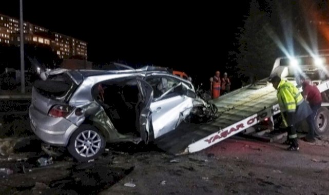 Uşak'ta otomobilin çarptığı üniversiteli 2 kız yaşamını yitirdi