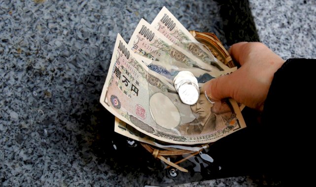 Yanlışlıkla kendisine gönderilen 358 bin dolarlık Kovid-19 yardım fonunu kumarda harcadı