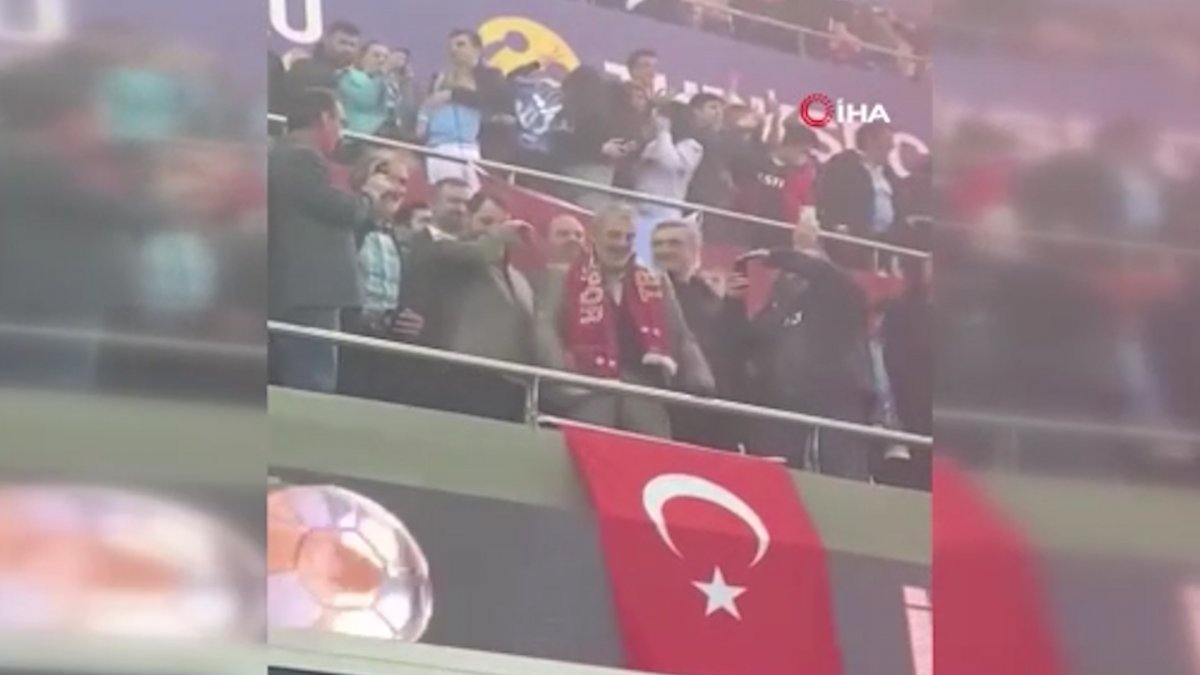 Trabzonspor'un şampiyonluğu Berat Albayrak'ı ağlattı