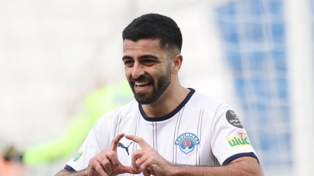 Umut Bozok, milli takım kadrosundan neden çıkarıldı?