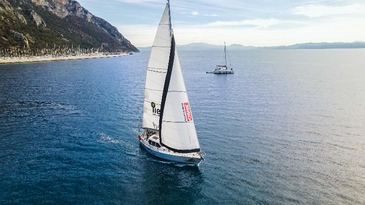 Yelken gücü ile tek başına Türkiye turuna çıktı