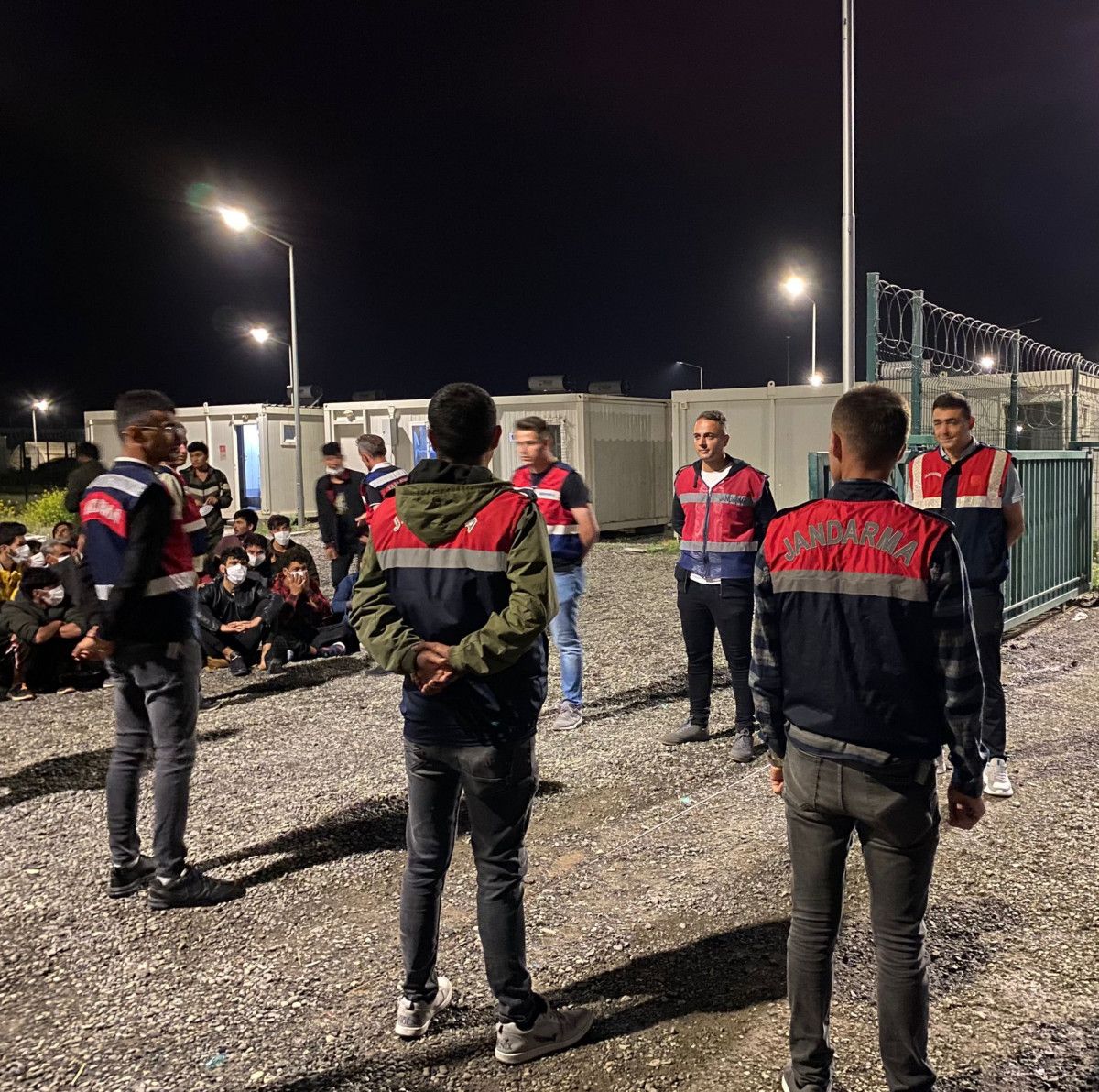 272 Afgan göçmen sınır dışı edildi