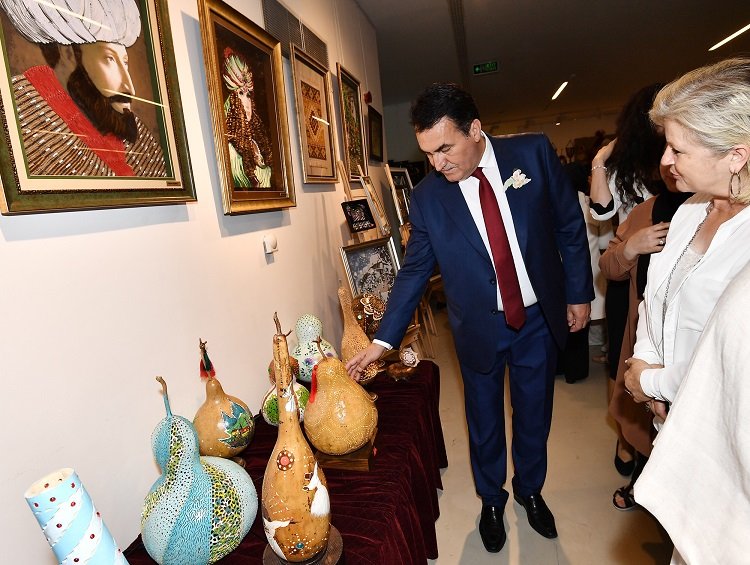 Bursa OSMEK'ten yılsonu sergisi