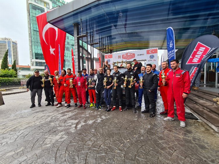 Bursa'da Baja heyecanı Mustafakemalpaşa'yı sardı