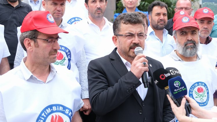 Eğitim Bir Sen Bursa: Müdürlerinin mağduriyeti giderilmelidir