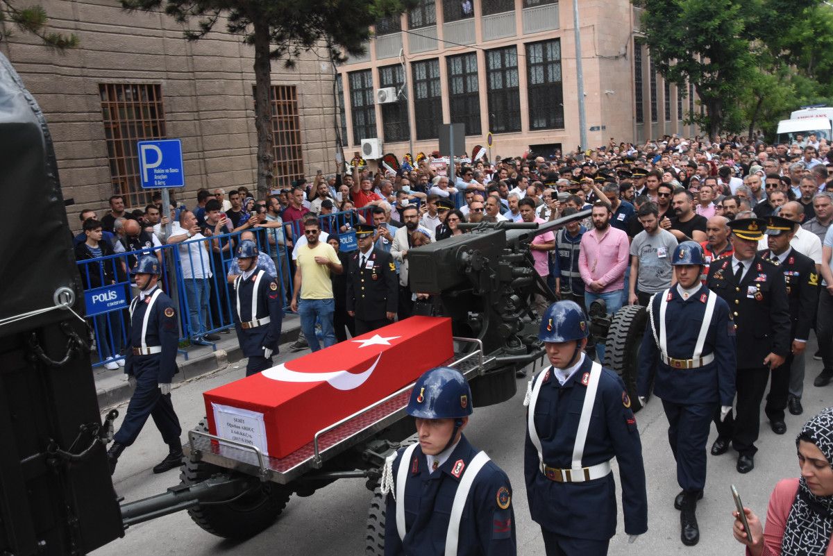 Eskişehir, şehidini uğurluyor