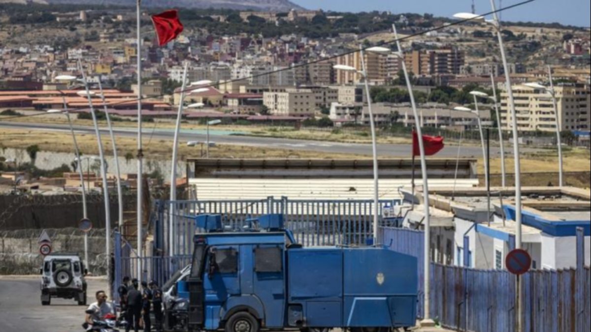 Fas'tan İspanya'ya göç akını: 37 kişi öldü