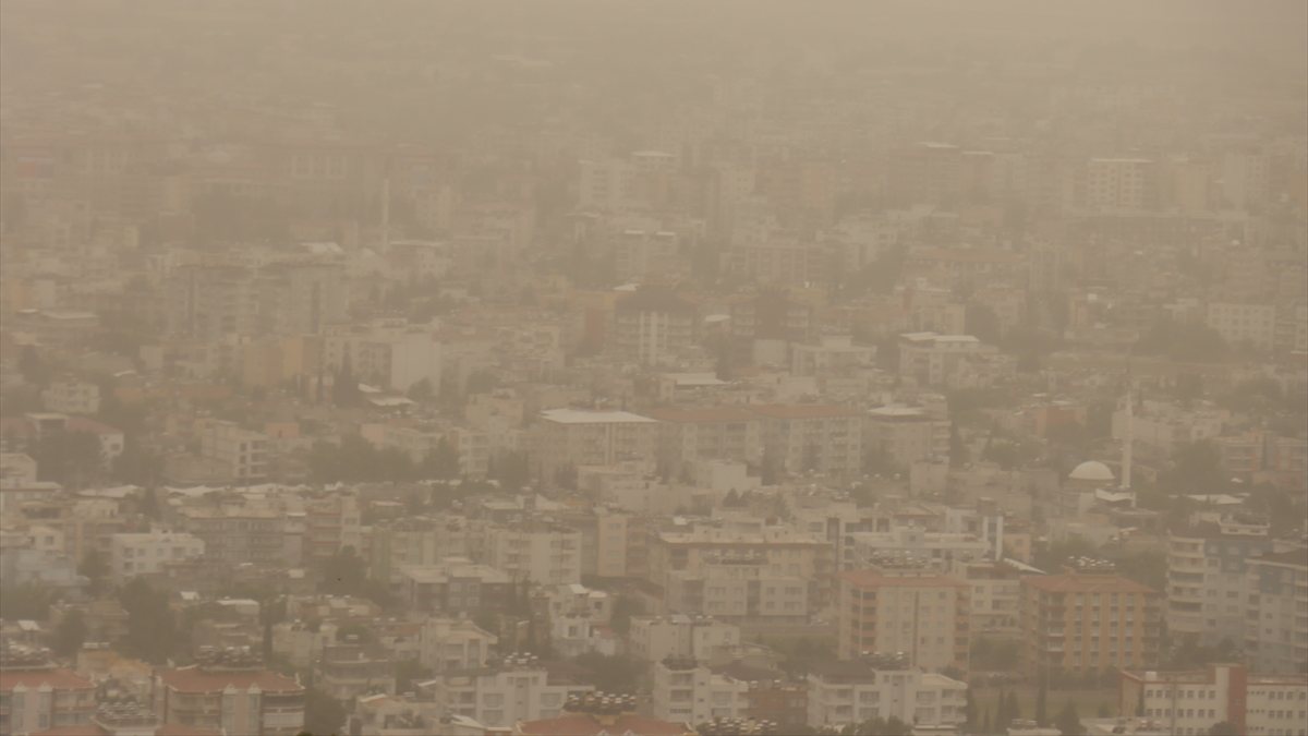 Güneydoğu Anadolu bölgesi toz taşınımına teslim