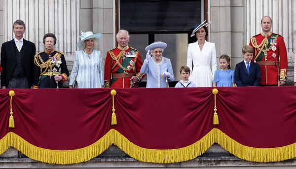 İngiltere tahtının ilk 'Platin Jübilesi': Kraliçe 2. Elizabeth'in tahttaki 70. yılı kutlanıyor