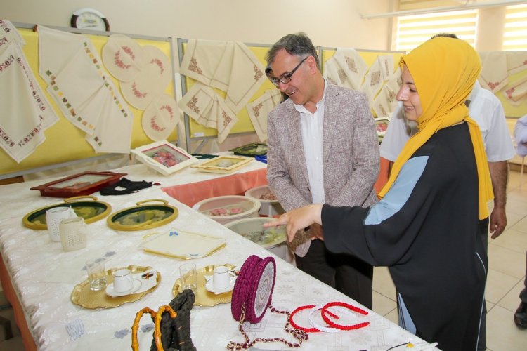 Kayseri Hacılar'da yılsonu sergisi