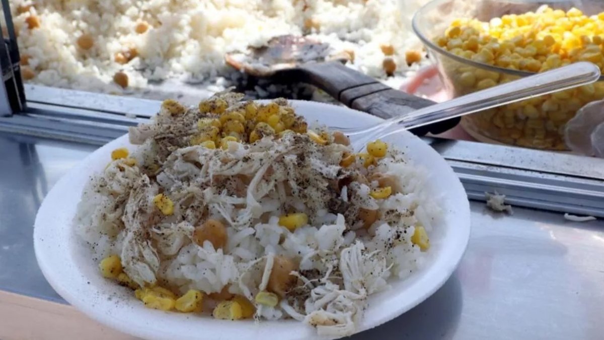 Manisa’da tavuklu pilav 7 kişiyi zehirledi