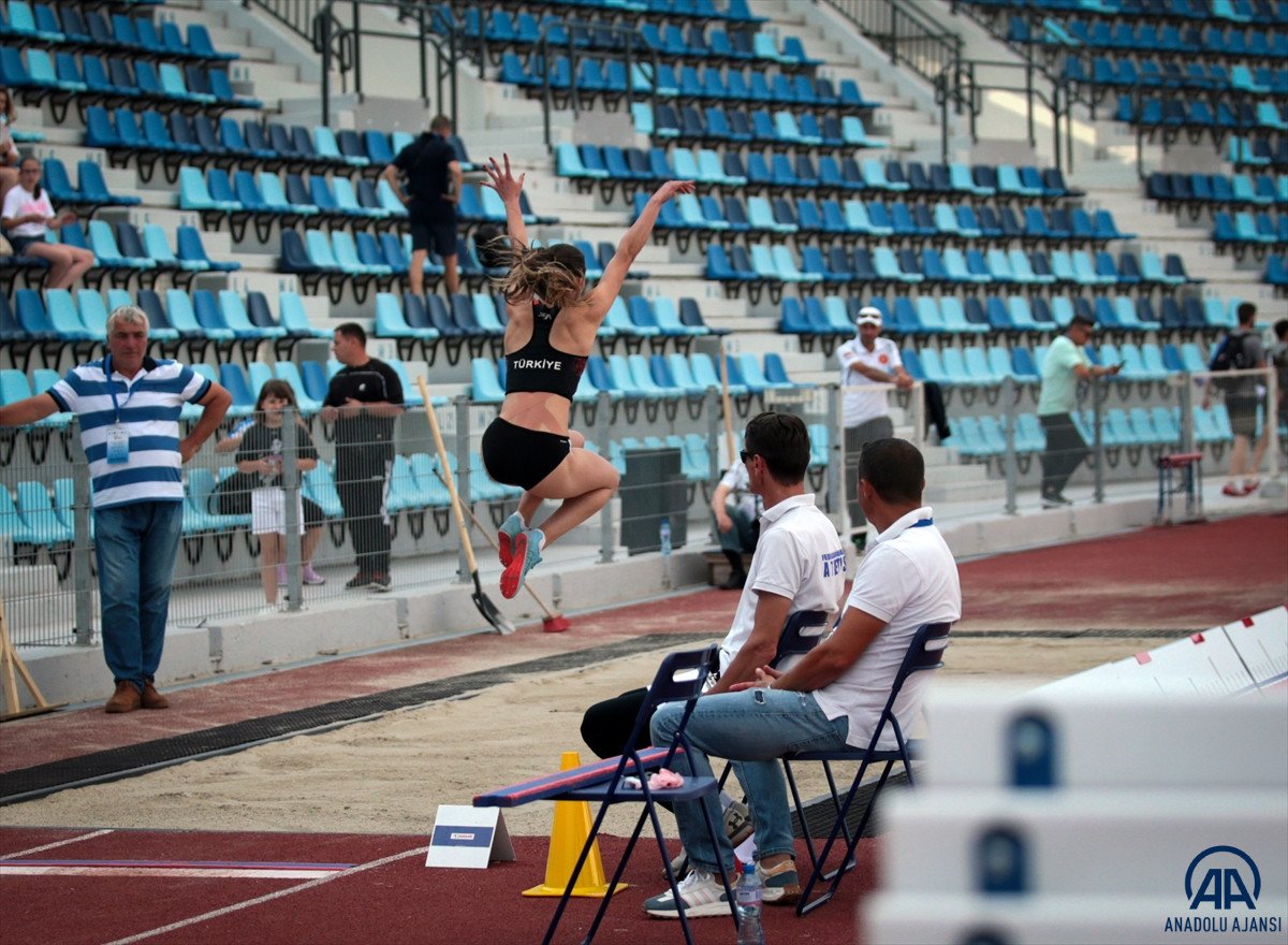 Milli atletlerden Balkan Şampiyonası'nda 22 madalya