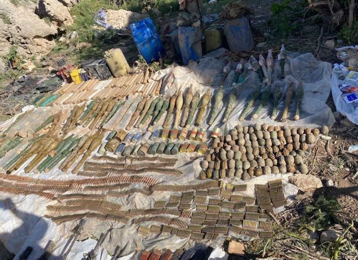 Pençe-Kilit bölgesinde çok sayıda mühimmat ele geçirildi