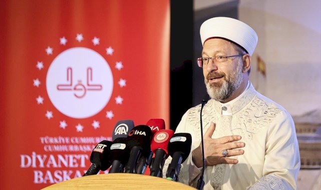 Ali Erbaş'tan müftülere: Bütün yöneticilere rehberlik edeceksiniz