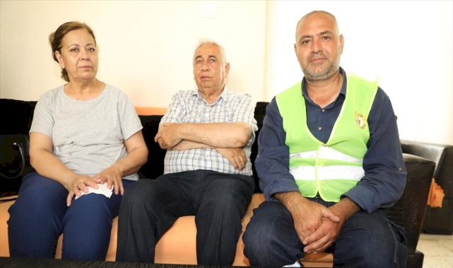 Sokakta yumağın içine gizlenmiş 11 Cumhuriyet Altını buldu, sahibine ulaştı: Yine olsa yine yaparım