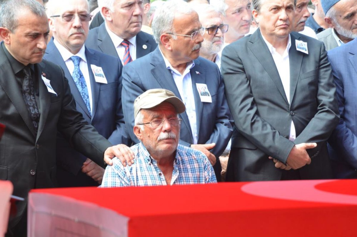 Türkiye şehitlerini uğurluyor