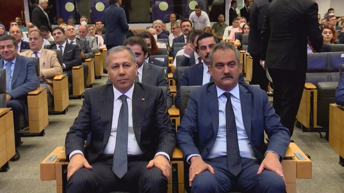 Bakan Özer: Ülkede aradığım elamanı bulamıyorum diye bir söz yankılanmayacak