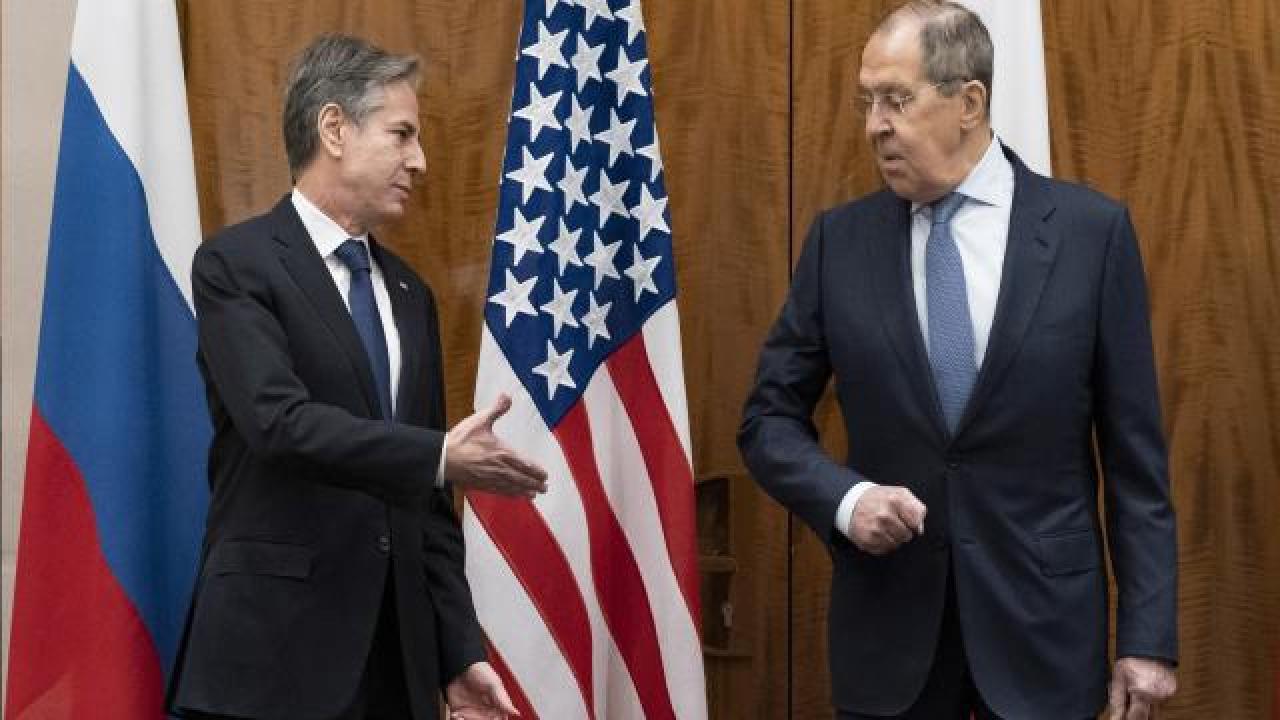 Blinken ve Lavrov arasında kritik görüşme