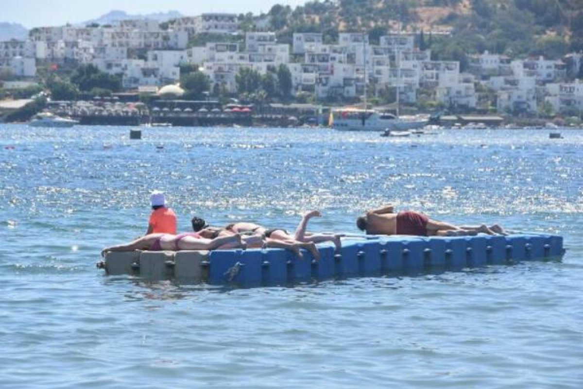 Bodrum'da bayram harekatliliği  başladı