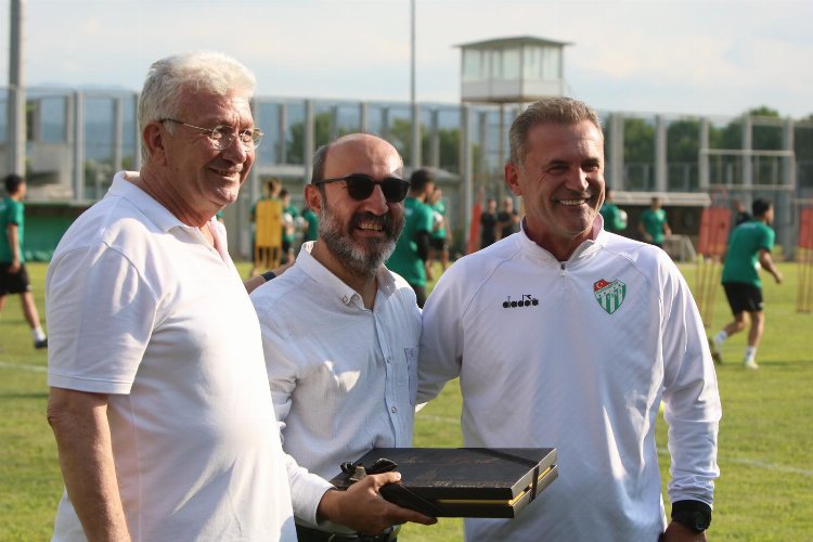 Bursaspor bir hikaye yazacak