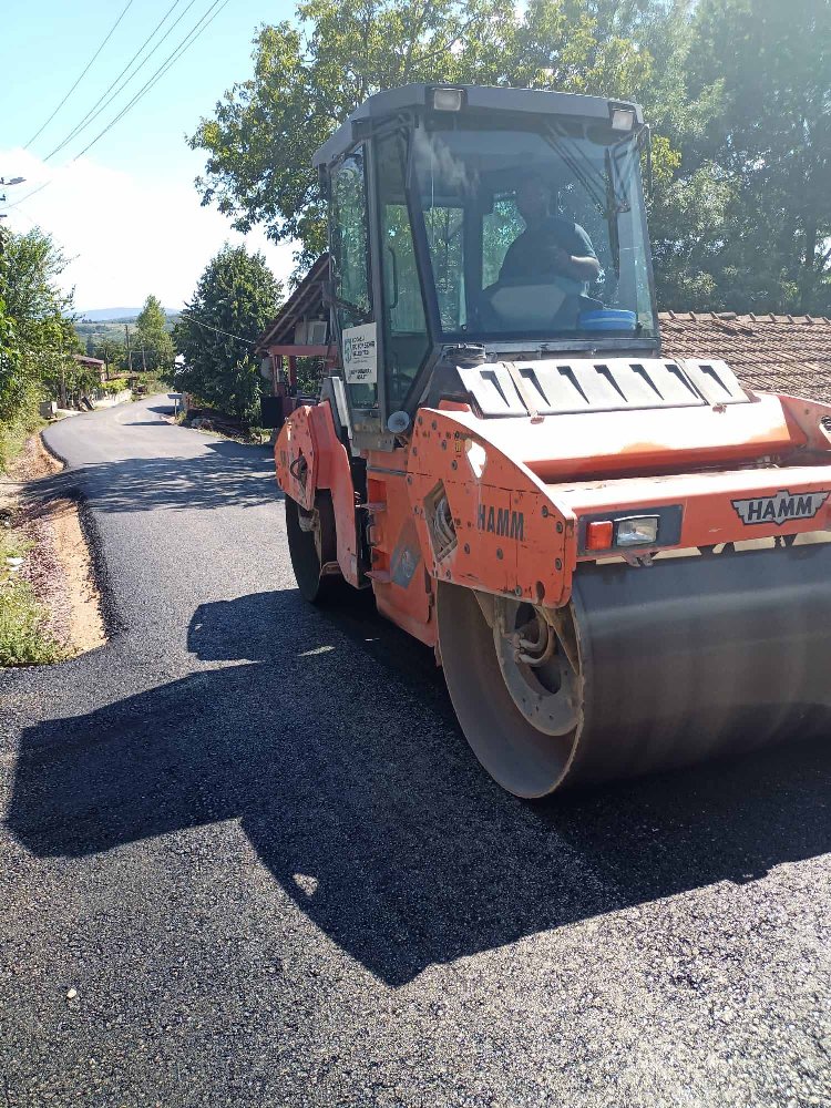 Büyükşehir'de kendi ürettiği asfaltı kullanıyor