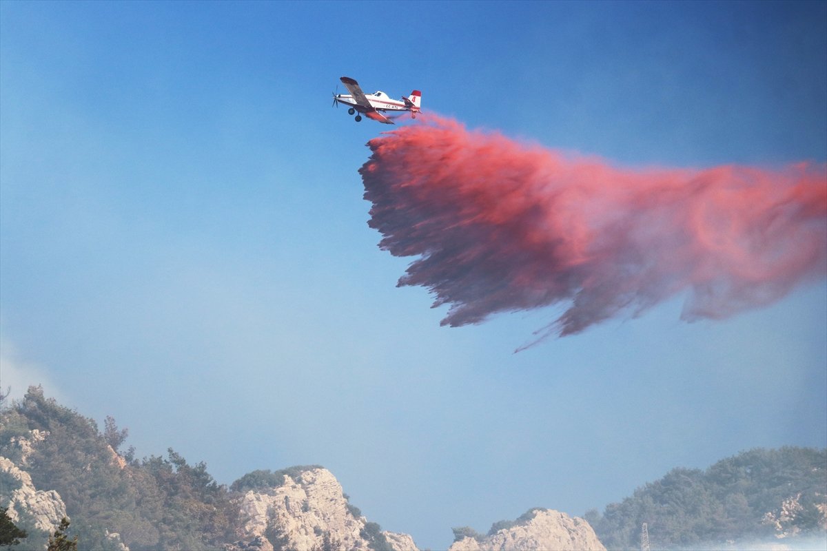 Datça’daki orman yangınında 2’nci gün