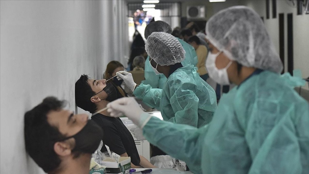 DSÖ: Covid-19 küresel bir acil sağlık durumu olmaya devam ediyor