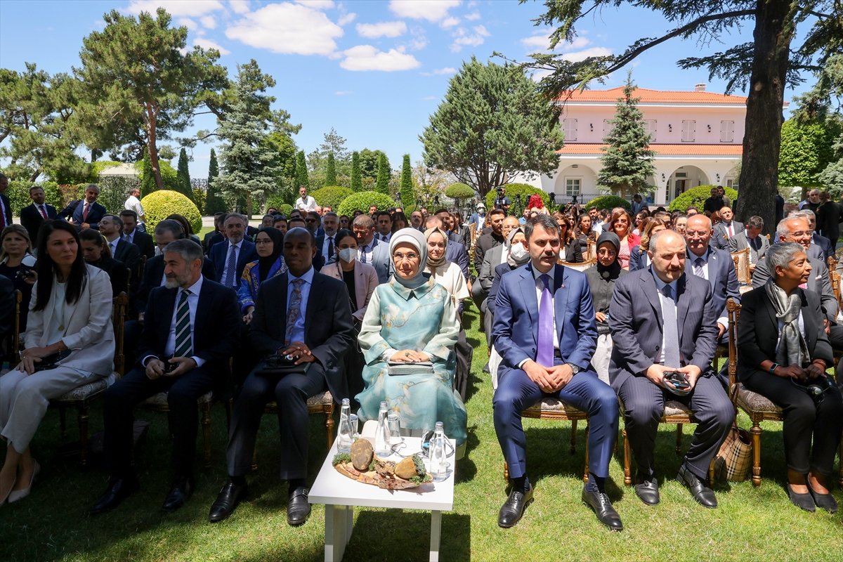 Dünya Bankası'ndan Emine Erdoğan'a ödül